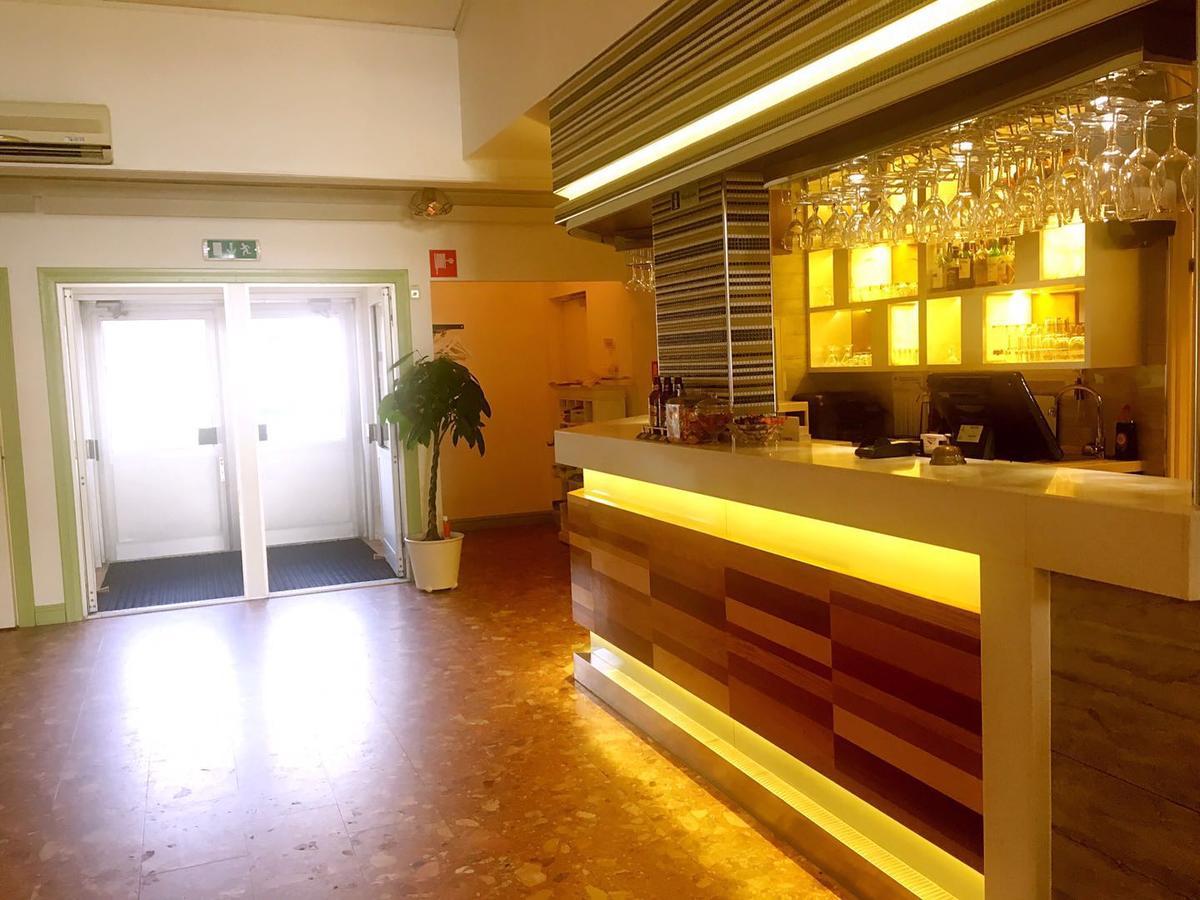 Hotell Skulesjoen Bjasta Ngoại thất bức ảnh