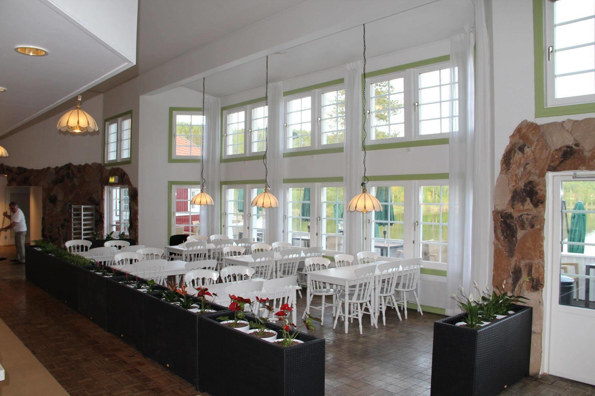 Hotell Skulesjoen Bjasta Ngoại thất bức ảnh